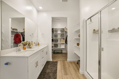 Tiny photo for 1473 S STAIRCASE WAY, Washington, UT 84780 (MLS # 2153726)