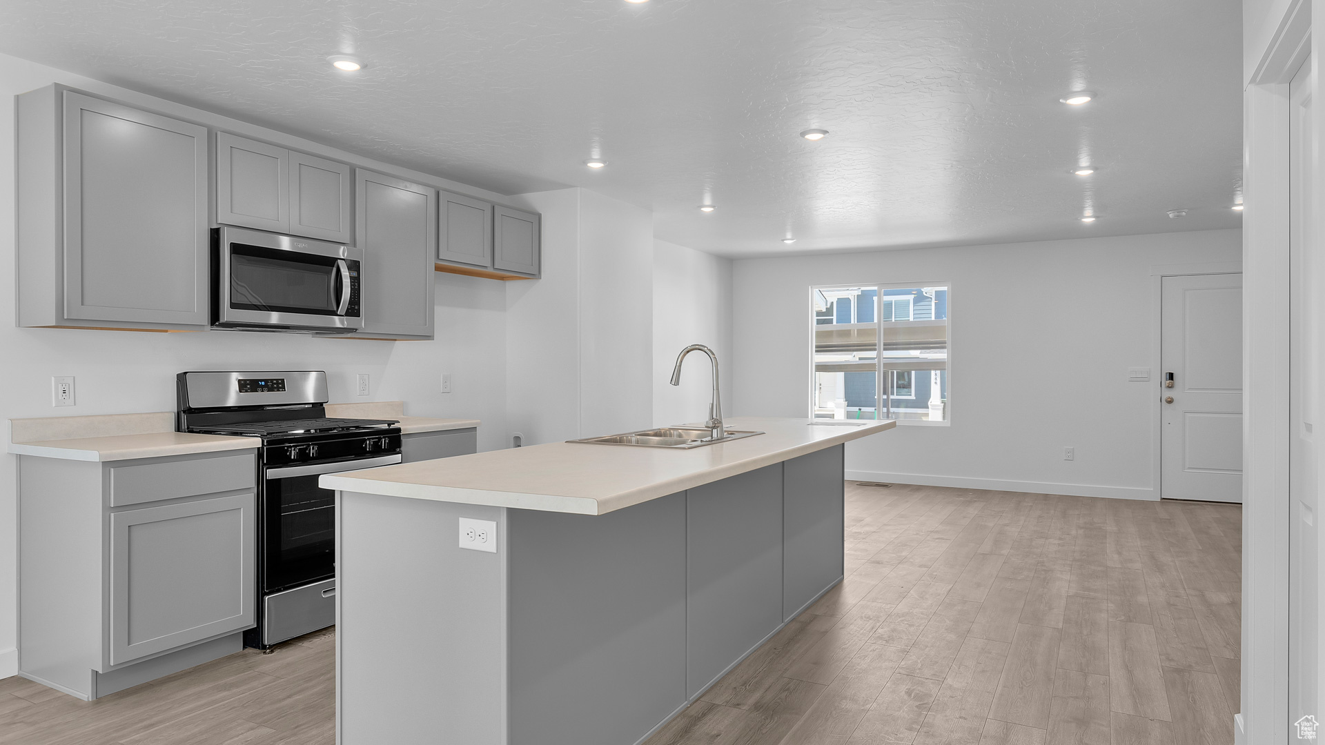 WESTERN ACRES - Residential