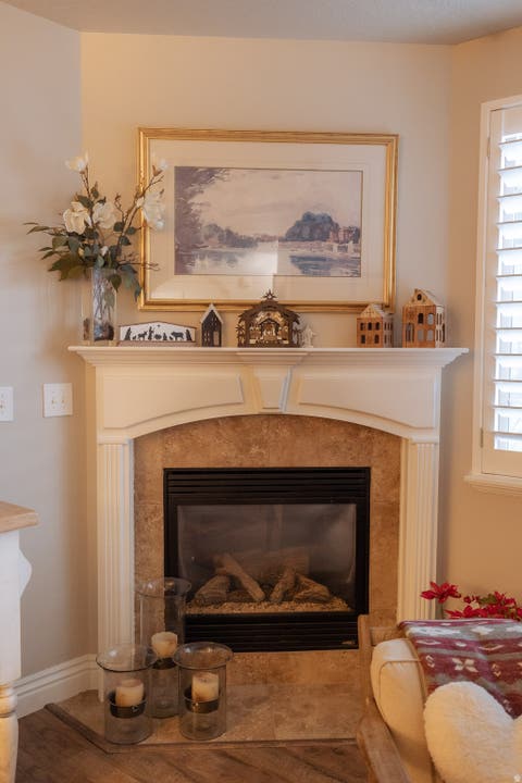 Tiny photo for 602 S EDGEWOOD DR #112, North Salt Lake, UT 84054 (MLS # 2163357)
