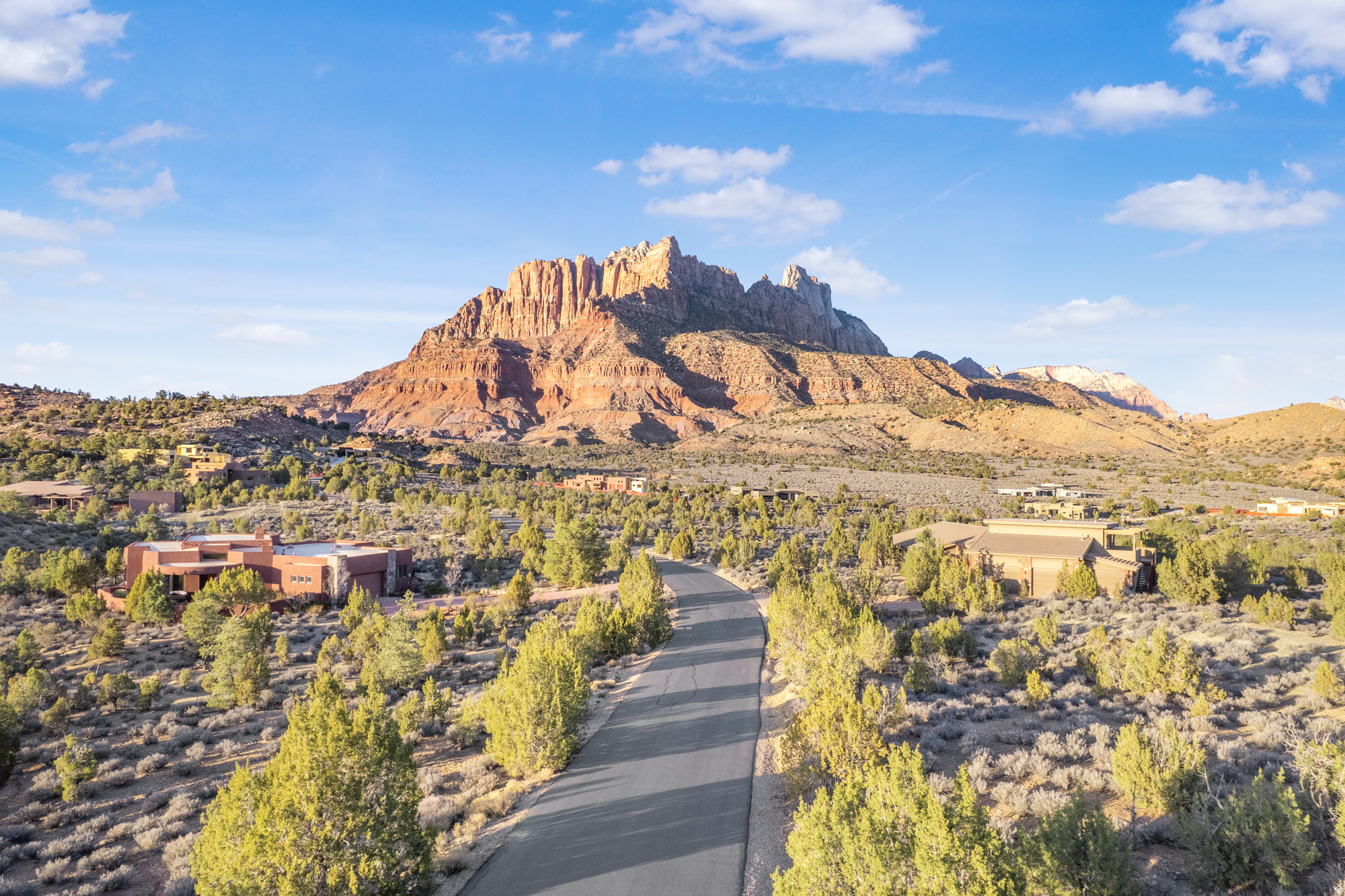 ANASAZI PLATEAU 2 - Land