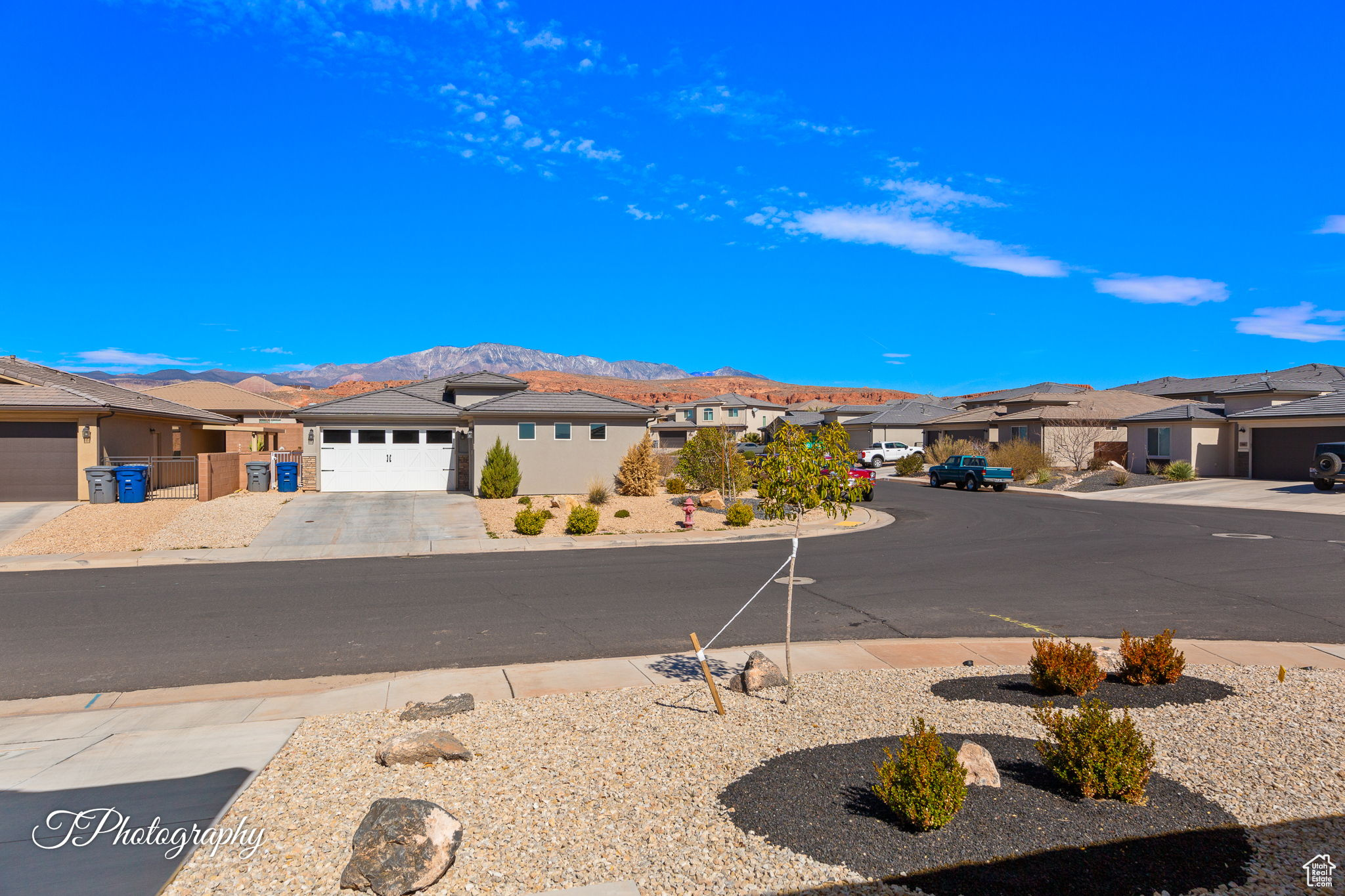 498 E Todd Pl, Washington, Utah image 2