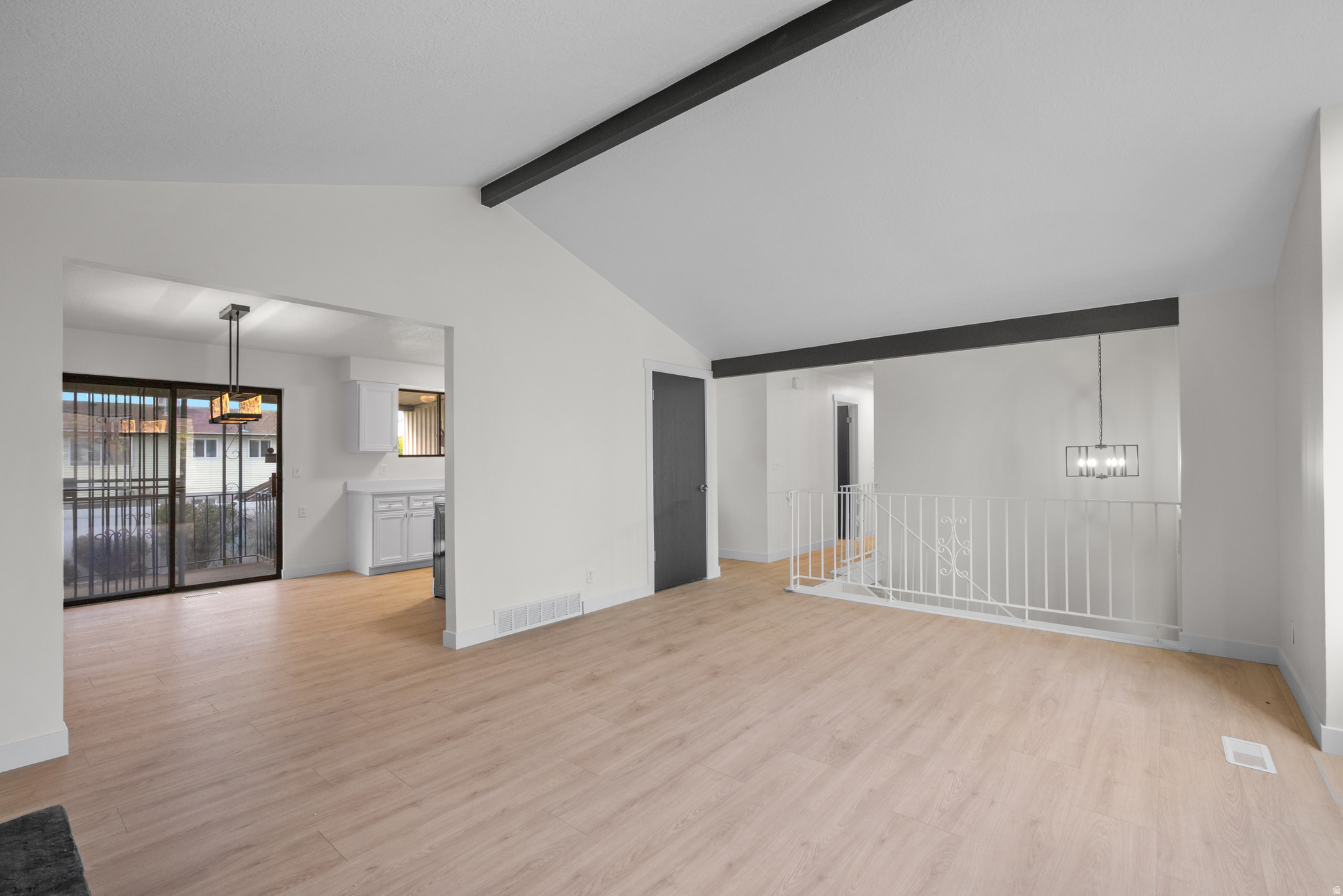 MEADOWS - Residential