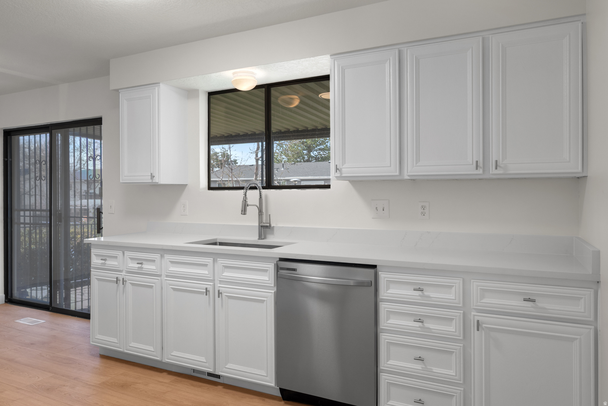 MEADOWS - Residential