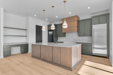 Tiny photo for 43 E TALISMAN AVE #223, Lehi, UT 84048 (MLS # 2151208)