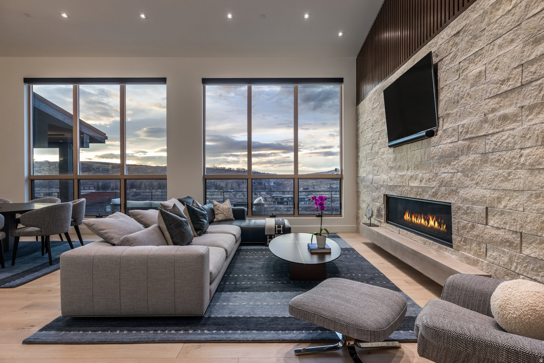 PROMONTORY NICKLAUS - Residential