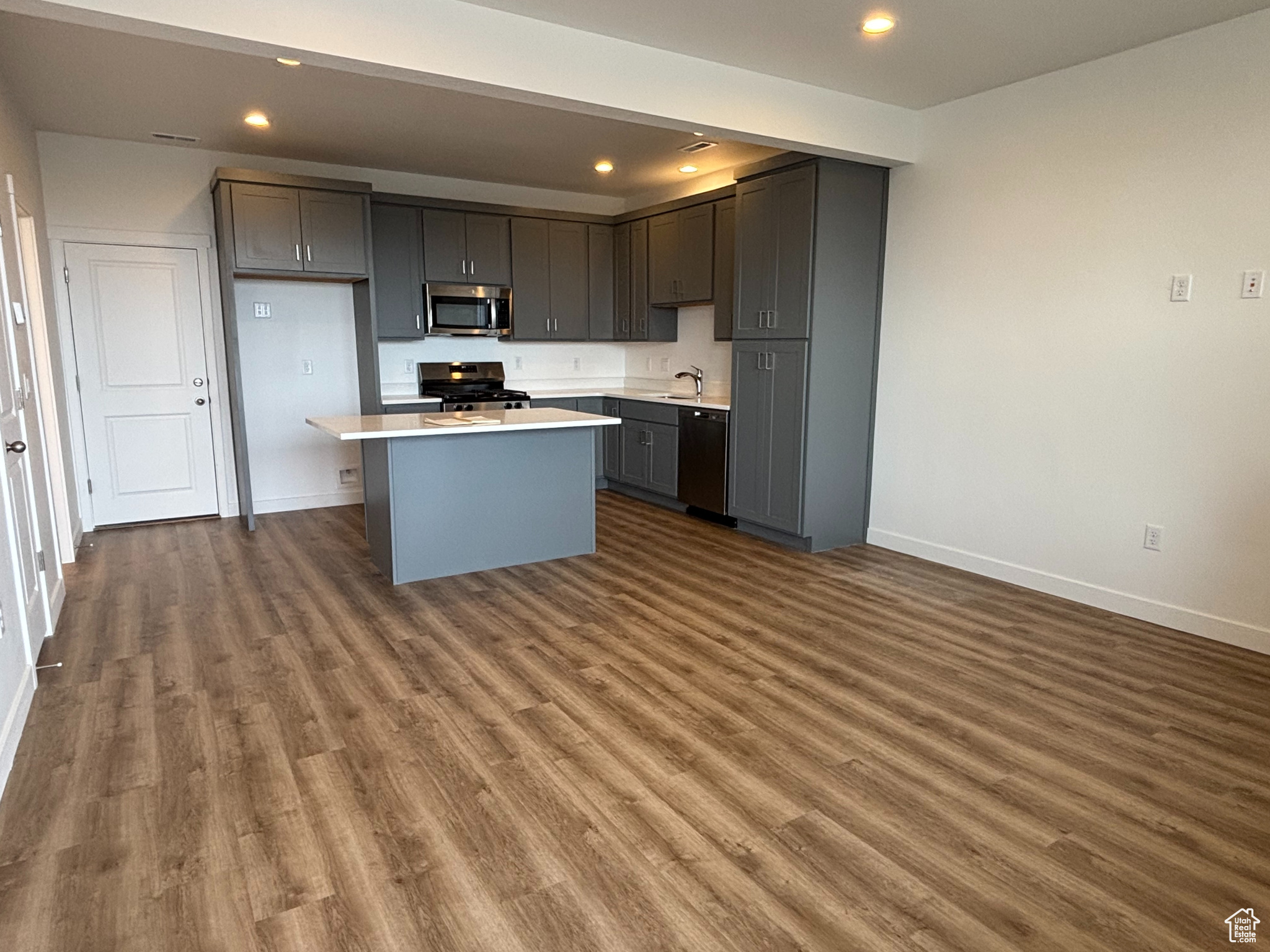 6901 W South Jordan Pkwy, South Jordan, Utah image 2