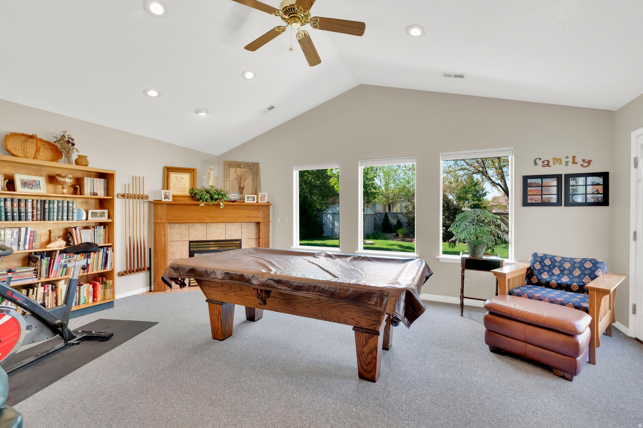 SOUTHWEST RIVER ESTATES - Residential