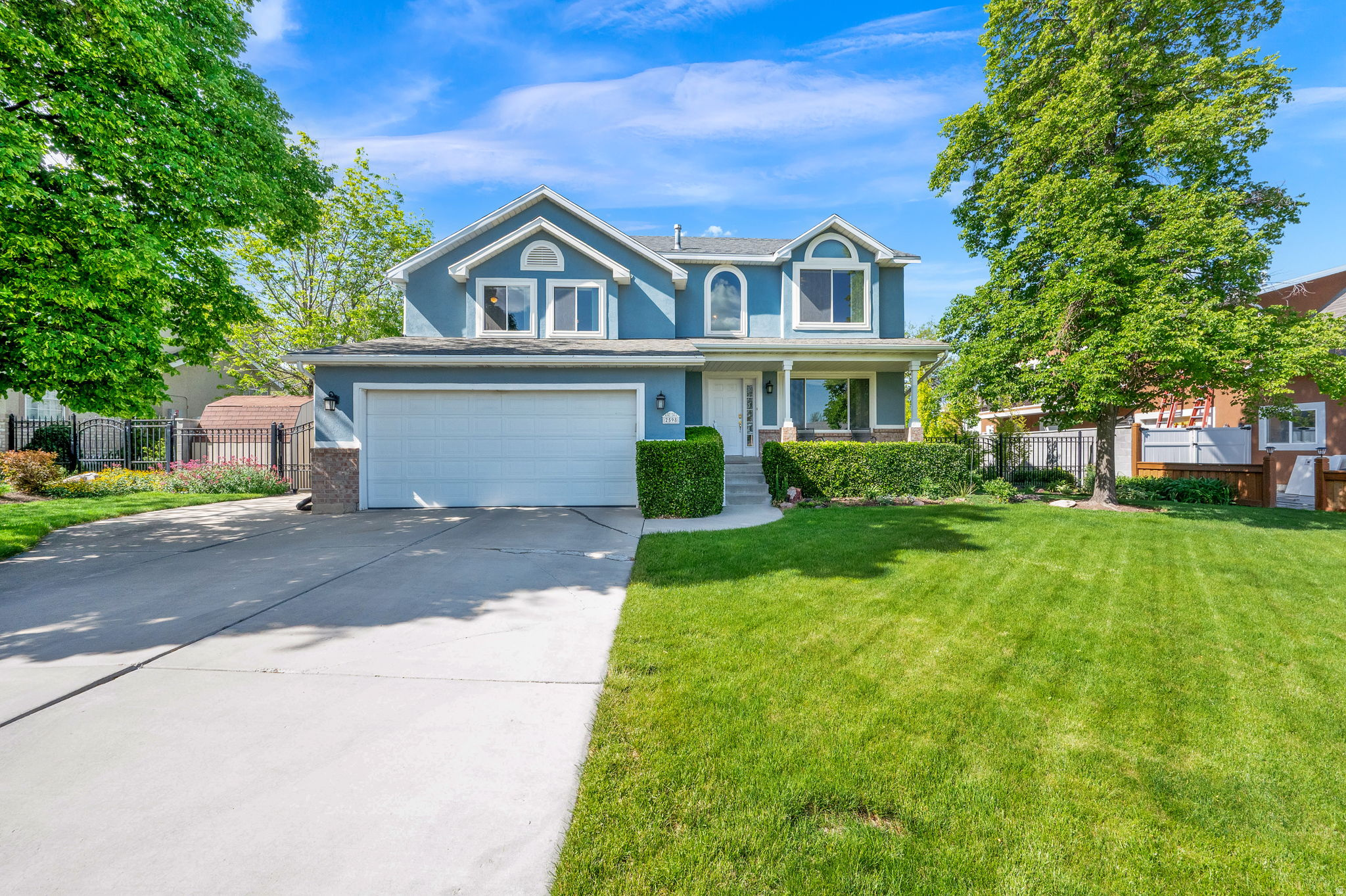 SOUTHWEST RIVER ESTATES - Residential
