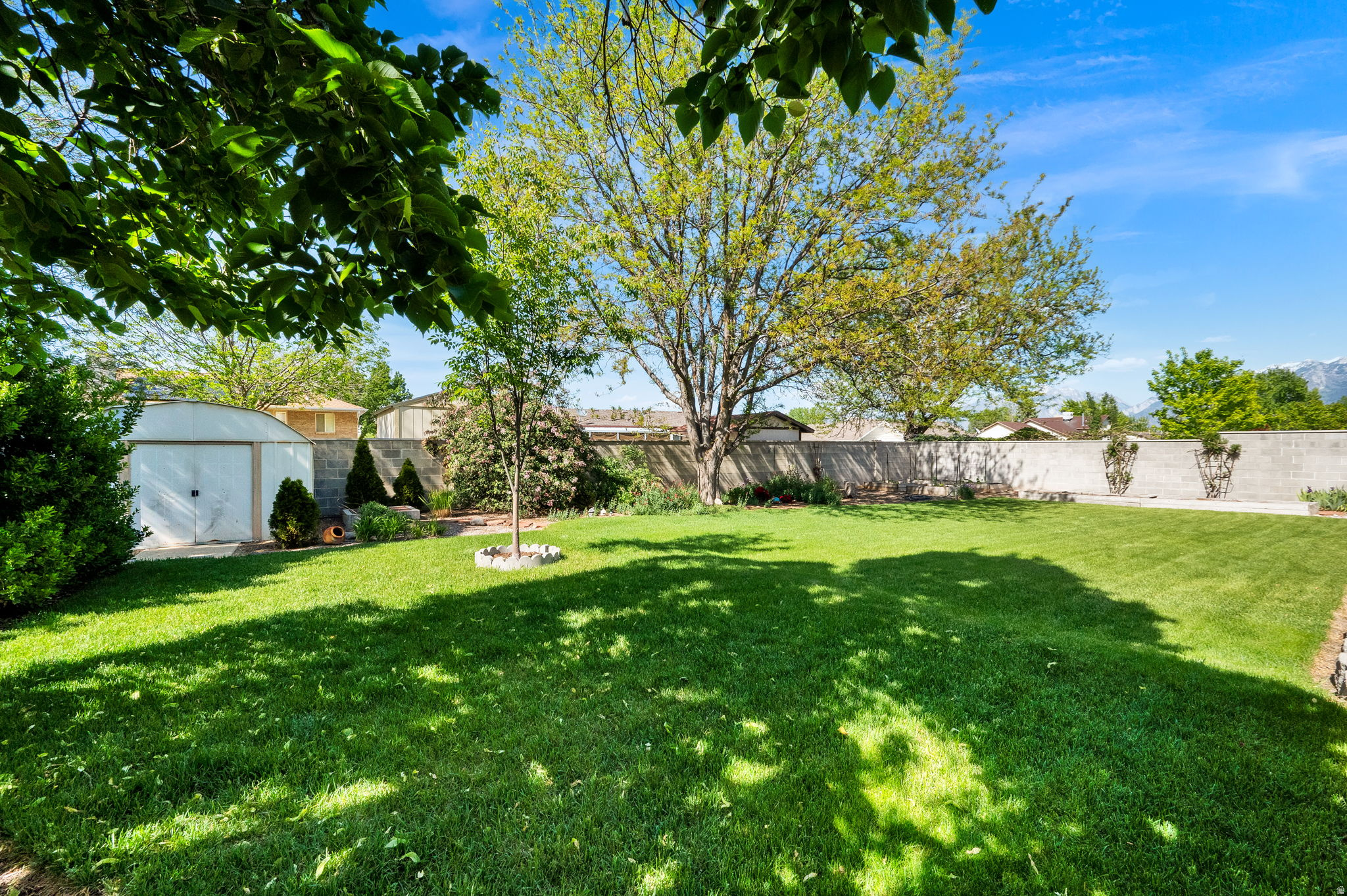 SOUTHWEST RIVER ESTATES - Residential