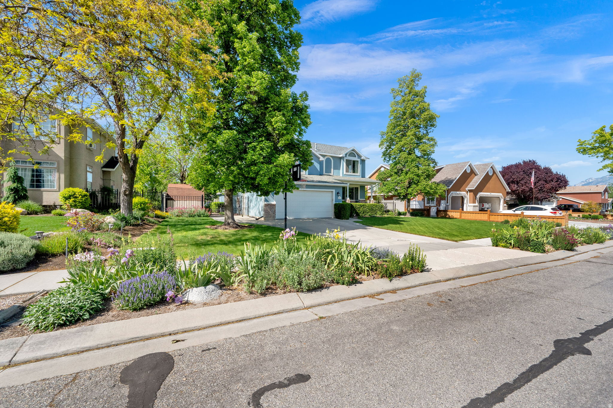 SOUTHWEST RIVER ESTATES - Residential