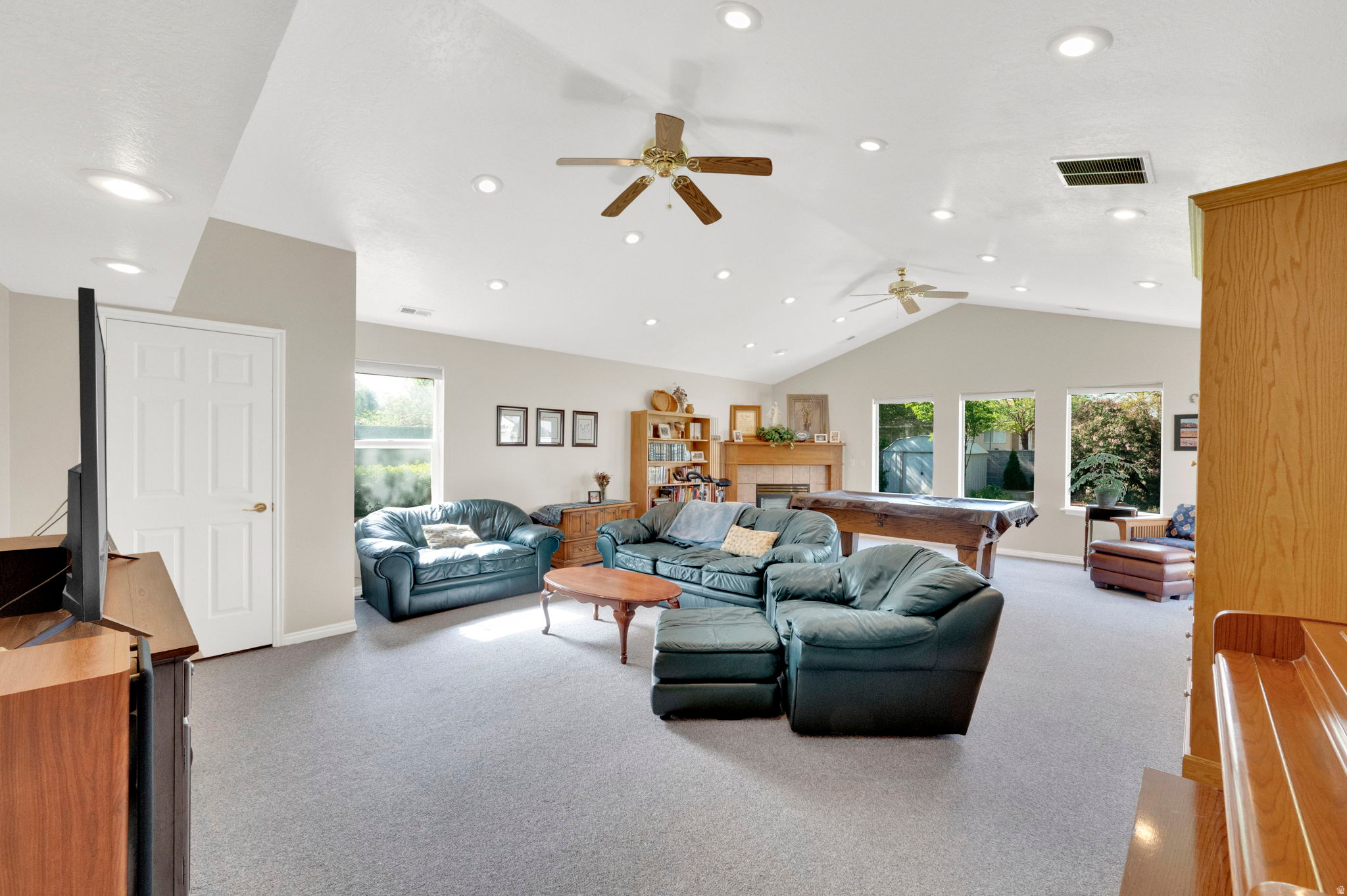 SOUTHWEST RIVER ESTATES - Residential