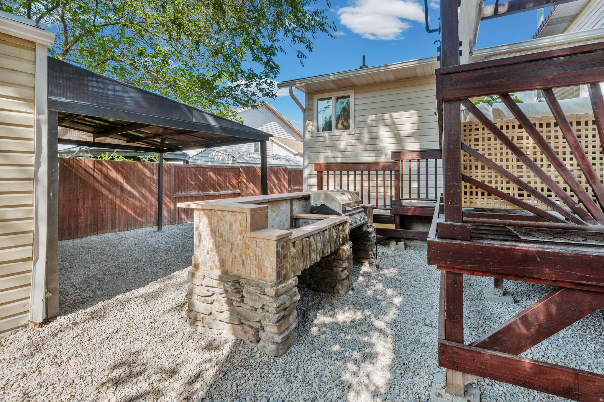 MEADOWS - Residential