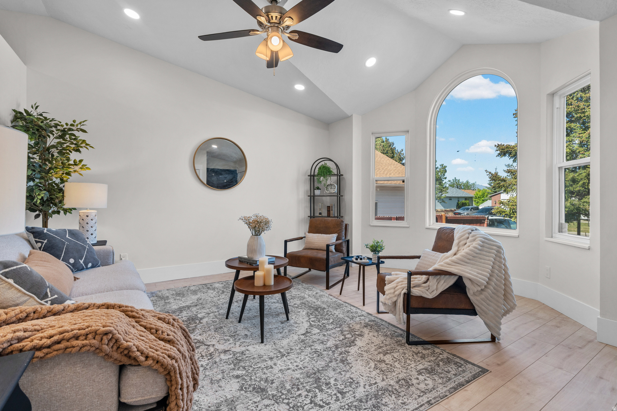 MEADOWS - Residential