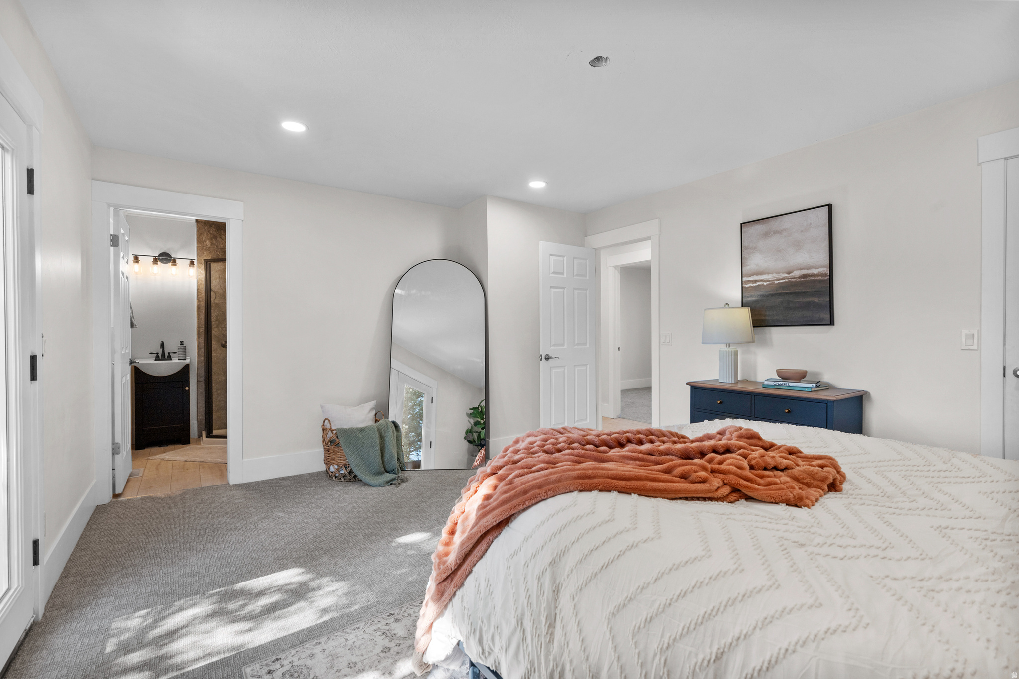 MEADOWS - Residential