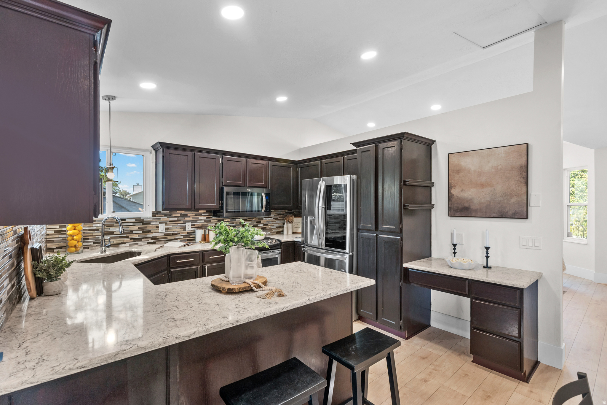 MEADOWS - Residential