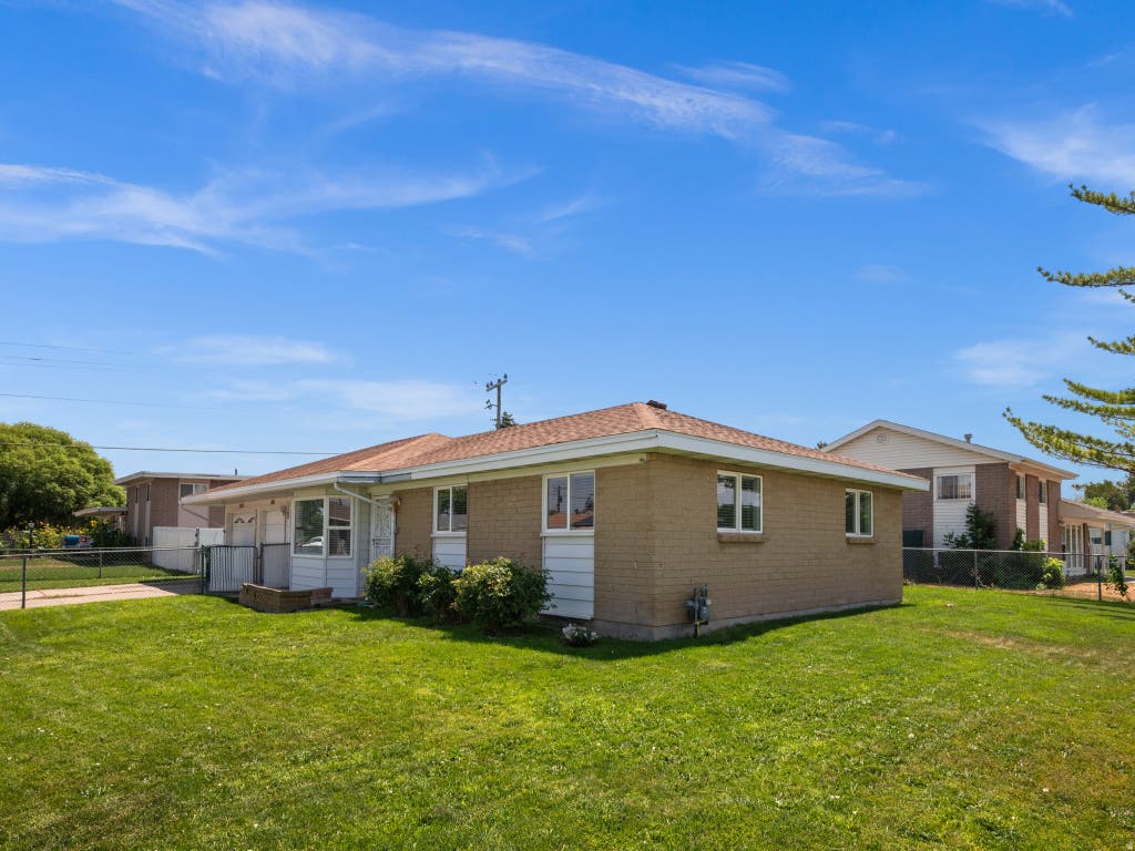 Photo of 4315 W ANNAPOLIS DR, West Valley City, UT 84120 (MLS # 2177151)