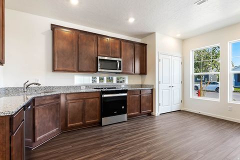 Tiny photo for 6148 W SPARROW DR, South Jordan, UT 84009 (MLS # 2141096)