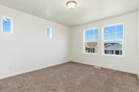 Tiny photo for 6148 W SPARROW DR, South Jordan, UT 84009 (MLS # 2141096)