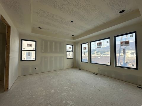 Tiny photo for 629 S 1475 W, Farmington, UT 84025 (MLS # 2135437)