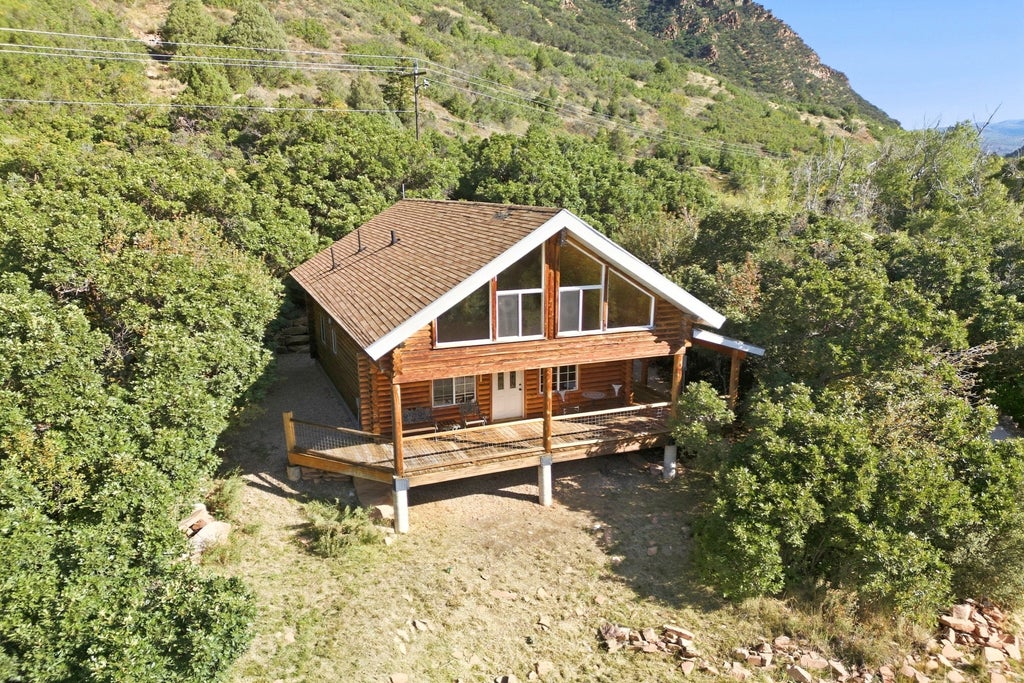 Photo of 2640 E WEBER CANYON RD, Oakley, UT 84055 (MLS # 2185534)