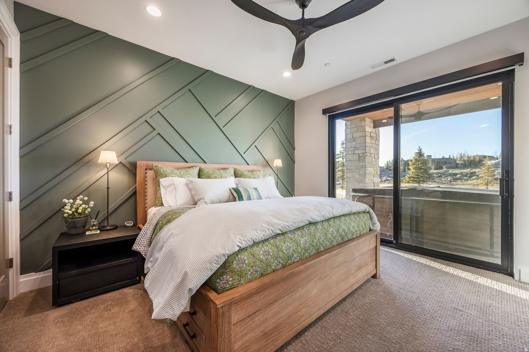 SIGNAL HILL - Residential