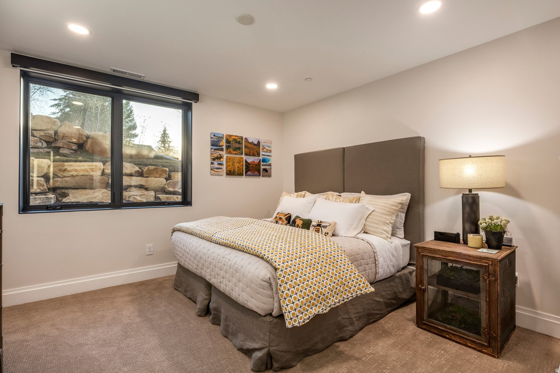 SIGNAL HILL - Residential