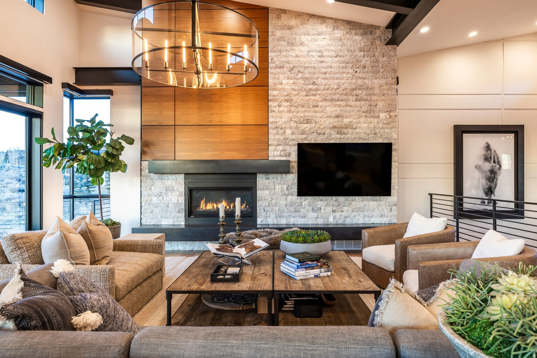 SIGNAL HILL - Residential