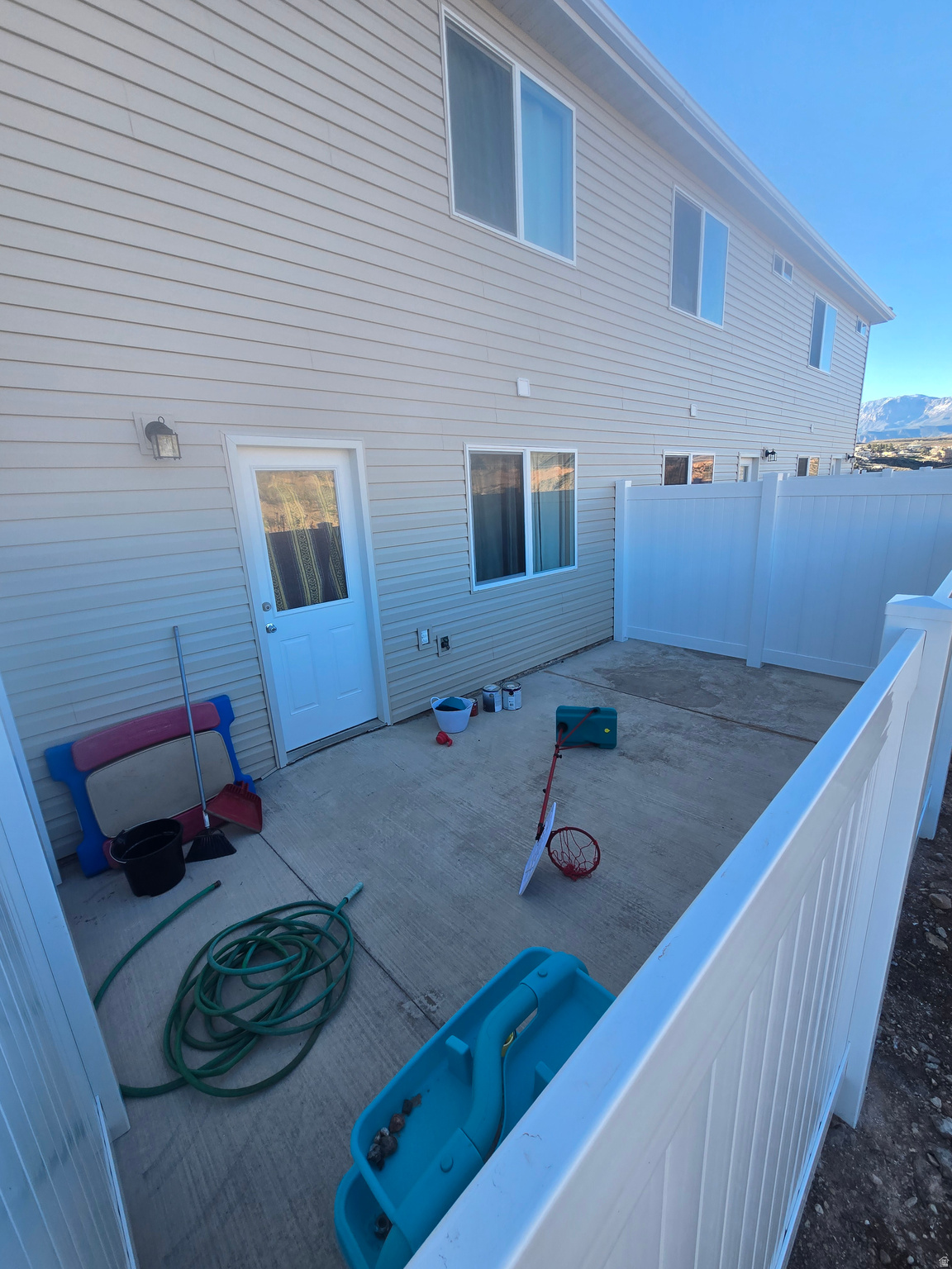 NORTHVIEW COMMERCIAL PARK AMD - Residential Income