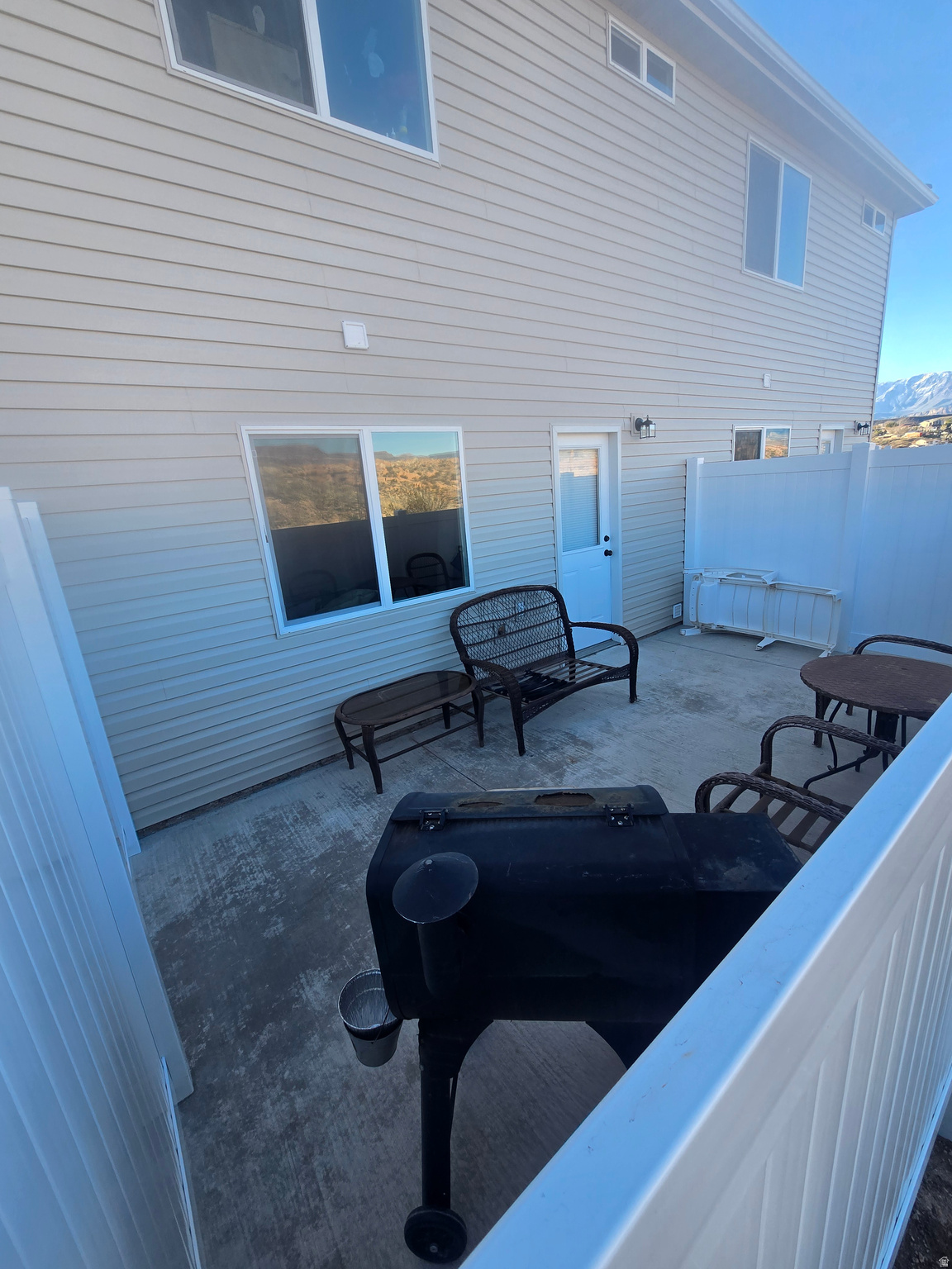 NORTHVIEW COMMERCIAL PARK AMD - Residential Income