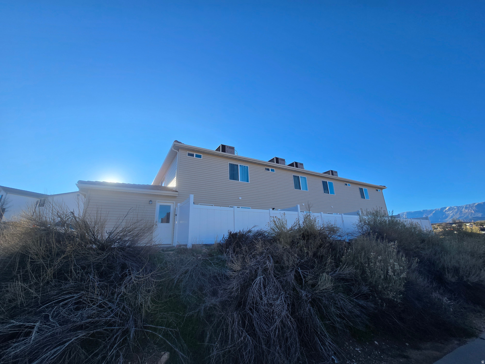 NORTHVIEW COMMERCIAL PARK AMD - Residential Income