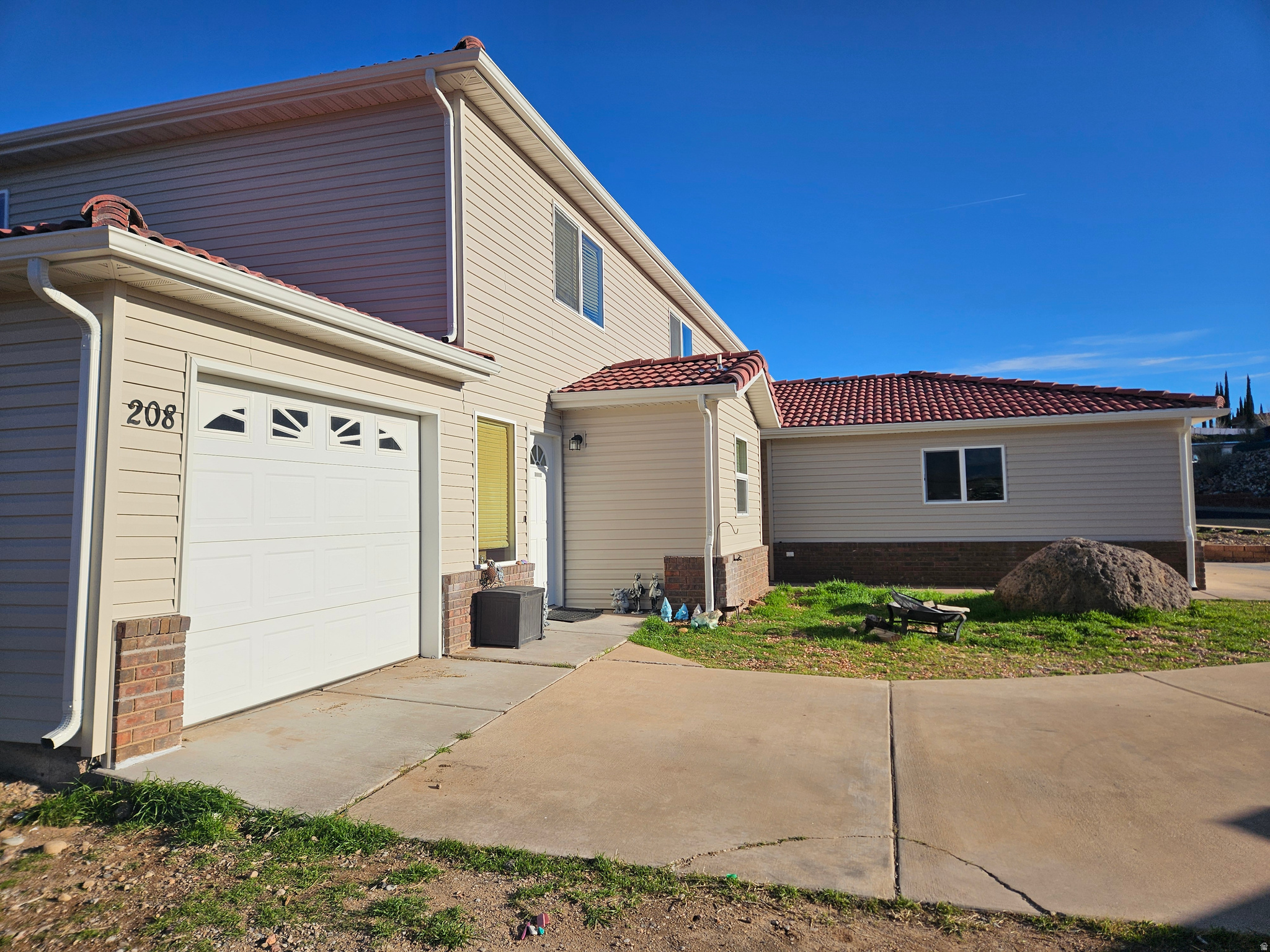 NORTHVIEW COMMERCIAL PARK AMD - Residential Income