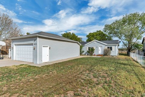 Photo of 6272 W HERRIMAN MAIN ST S, Herriman, UT 84096 (MLS # 2152505)