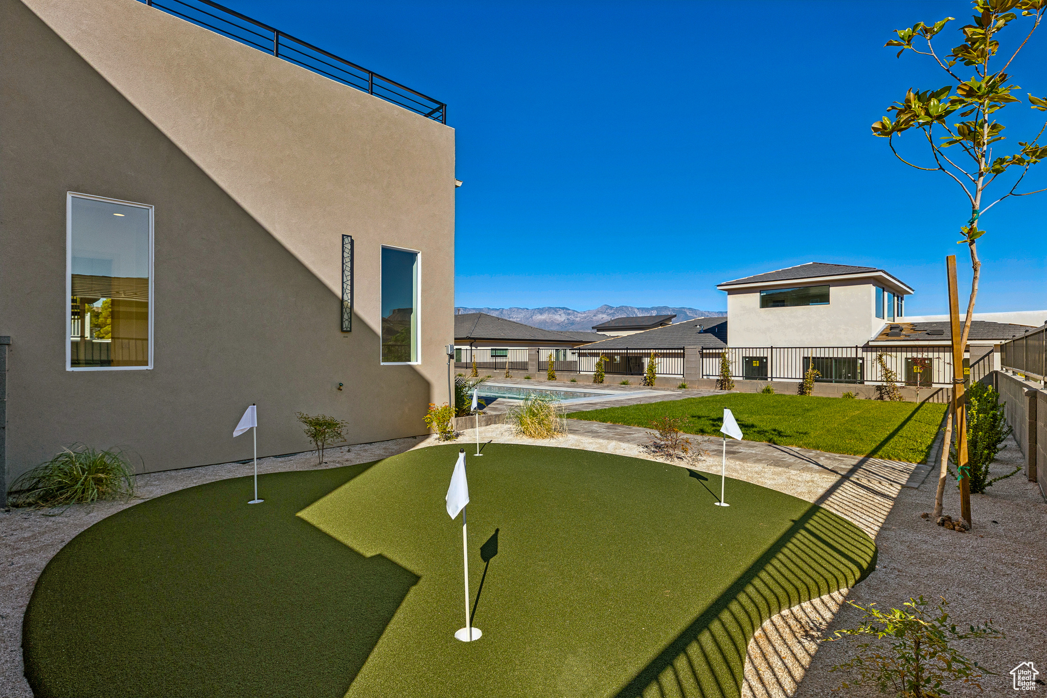 FALCON RIDGE PH 4 - Residential