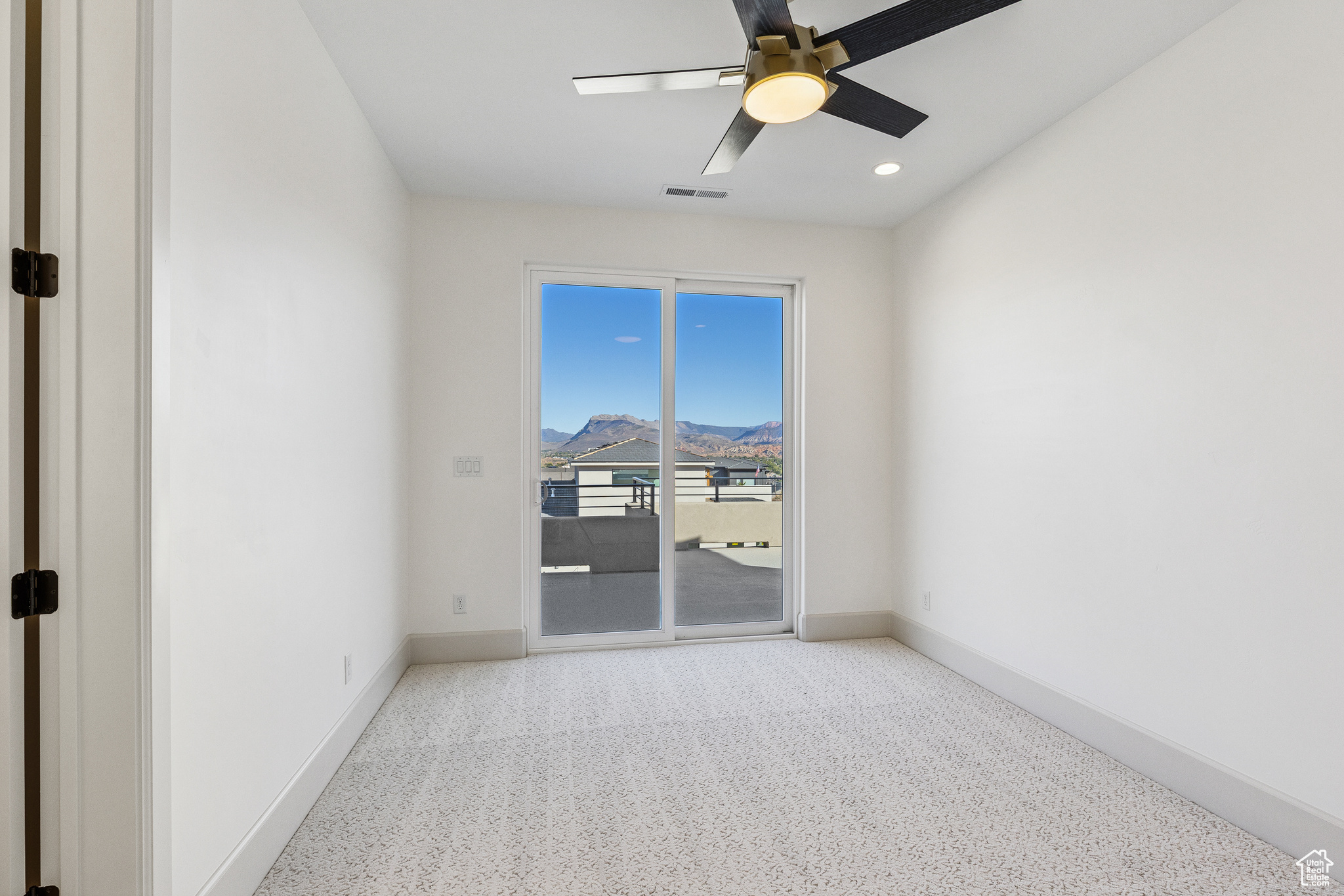 FALCON RIDGE PH 4 - Residential