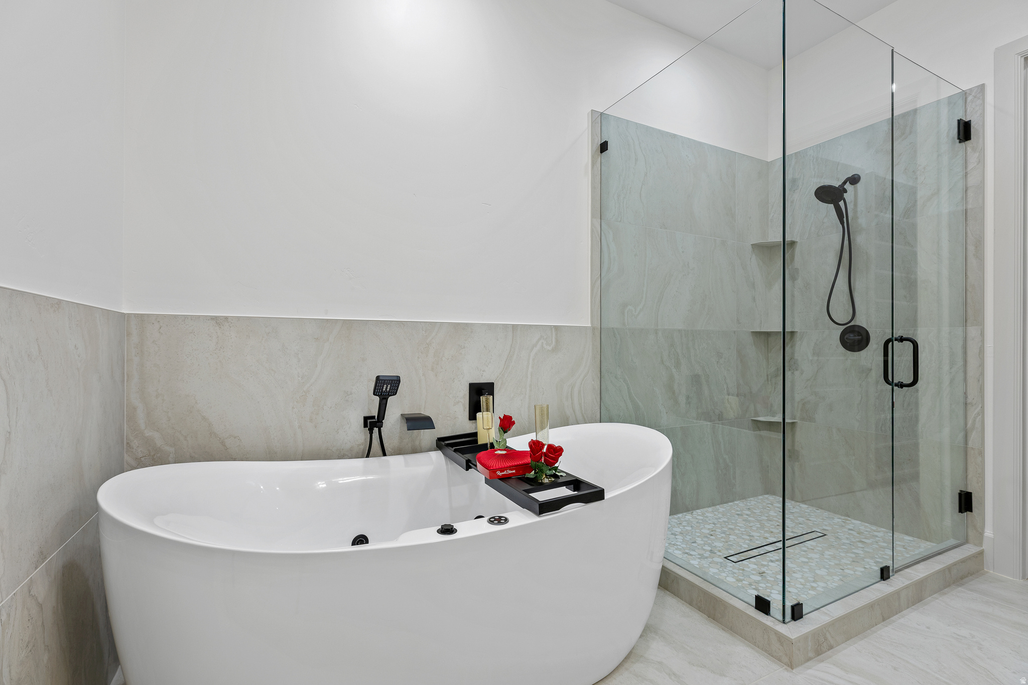 FALCON RIDGE PH 4 - Residential