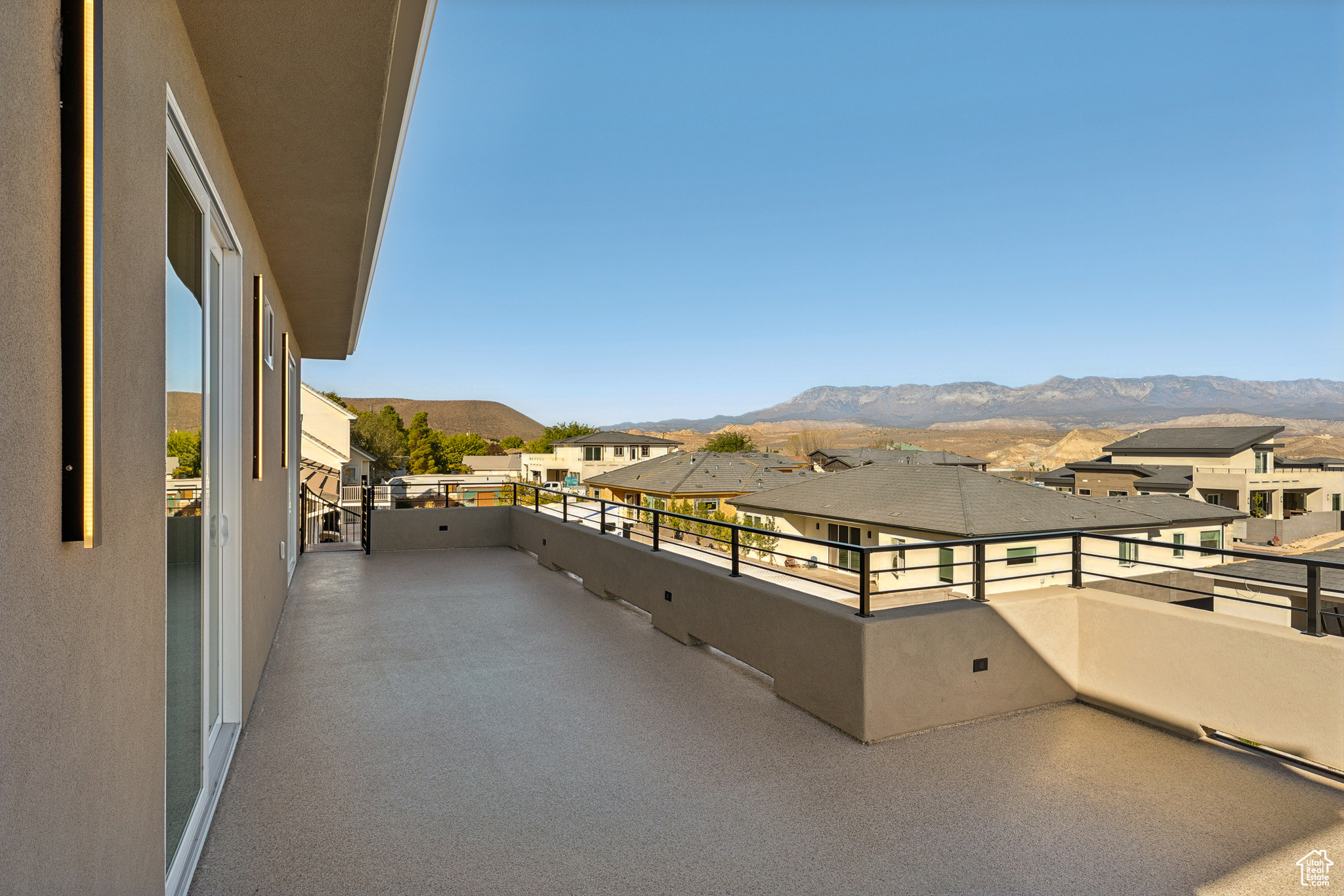 FALCON RIDGE PH 4 - Residential