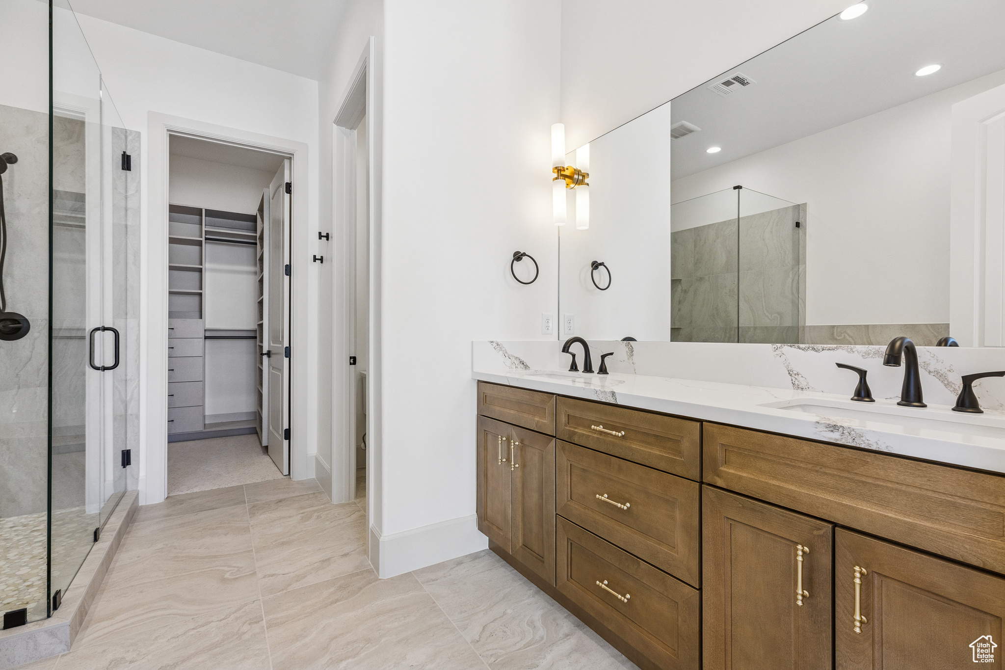 FALCON RIDGE PH 4 - Residential