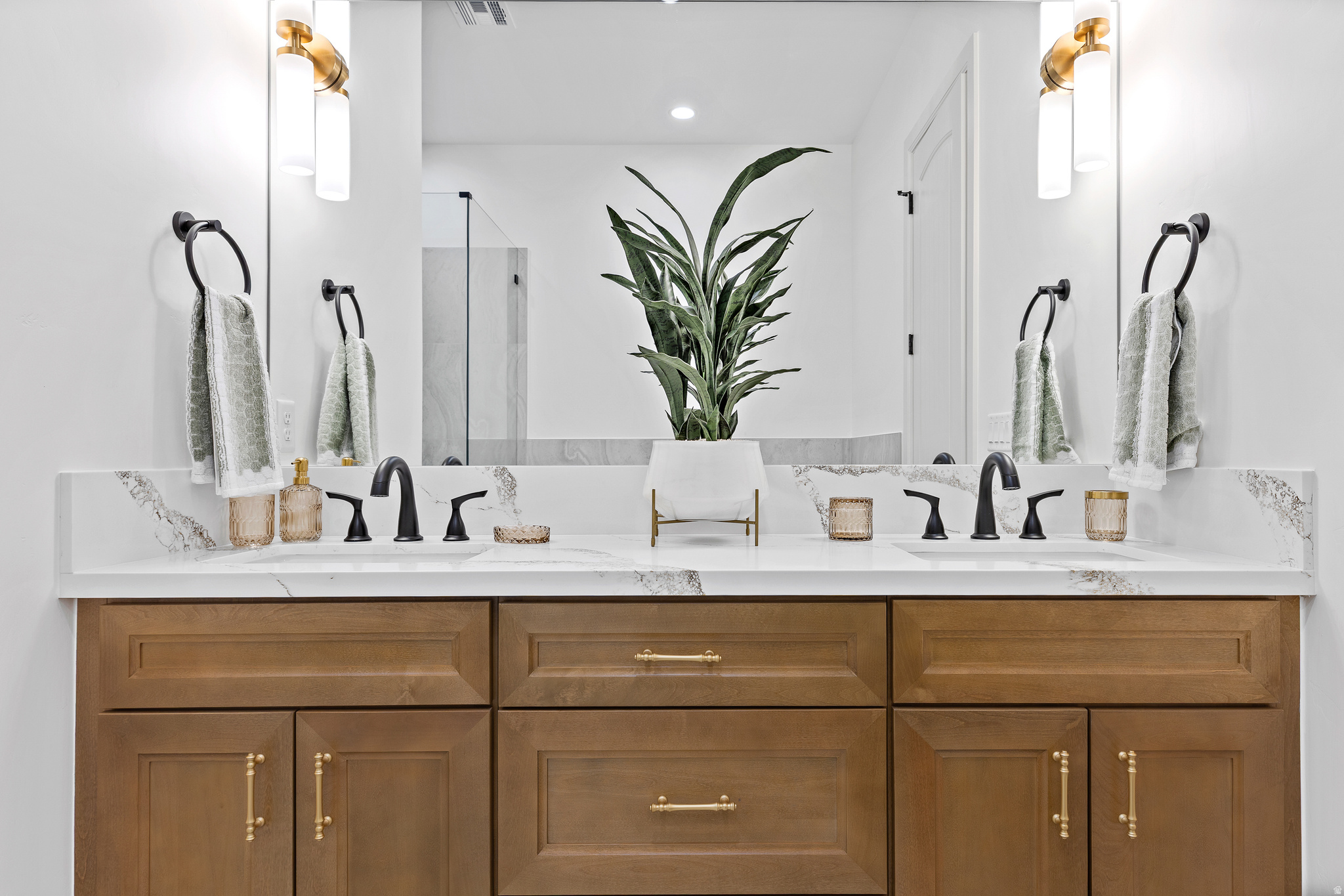 FALCON RIDGE PH 4 - Residential