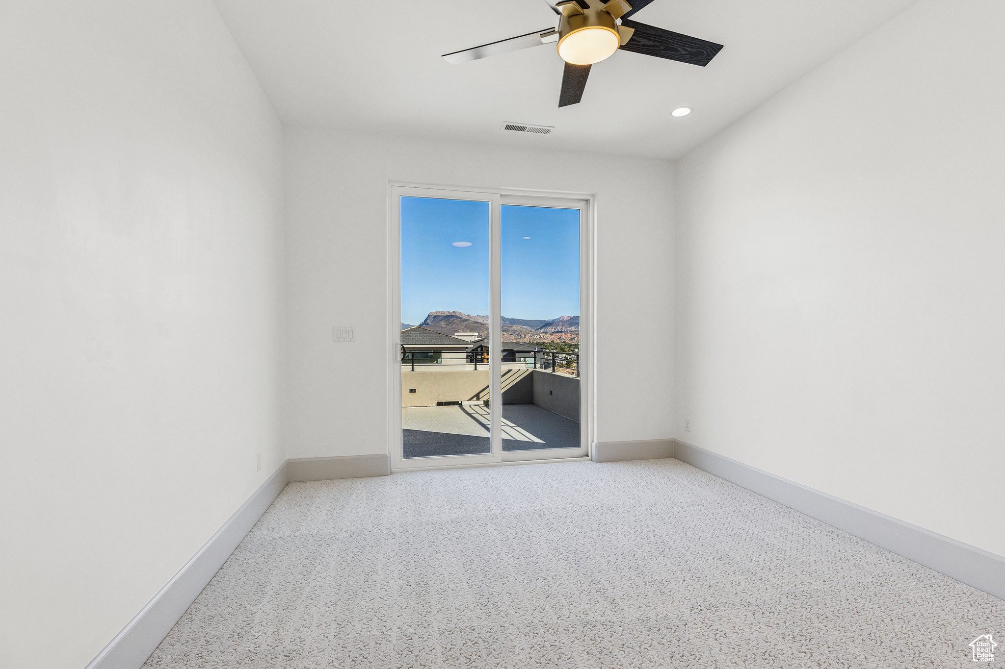 FALCON RIDGE PH 4 - Residential