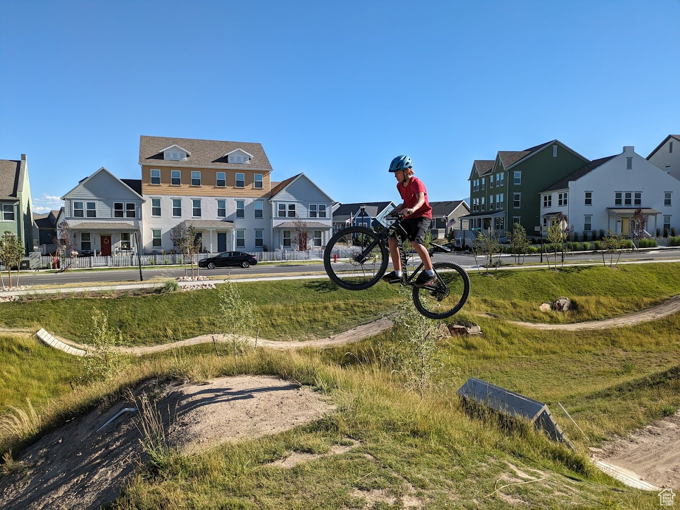 DAYBREAK - Residential