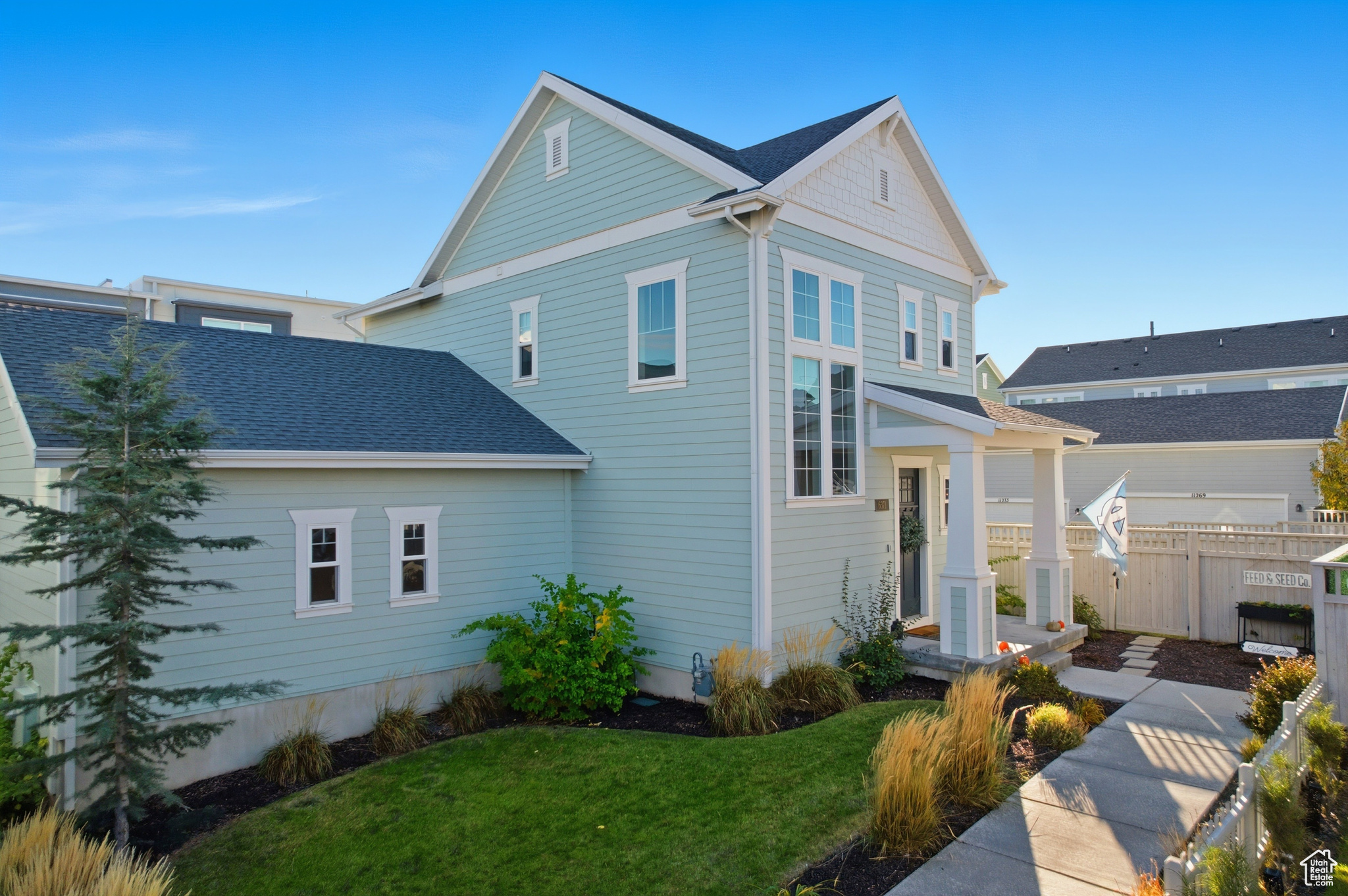 DAYBREAK - Residential