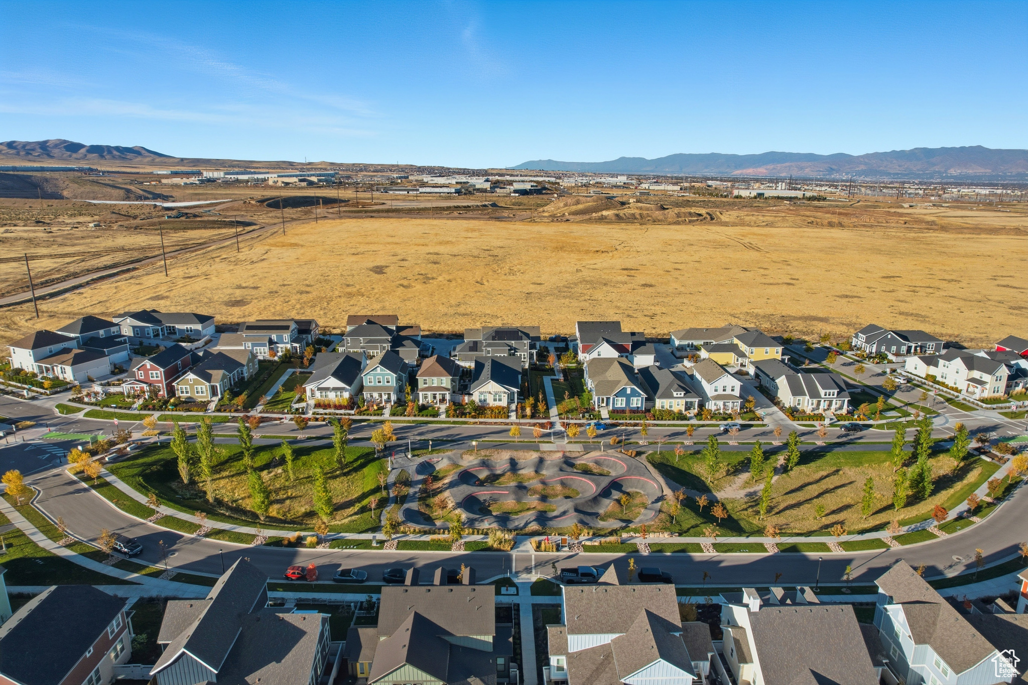 DAYBREAK - Residential