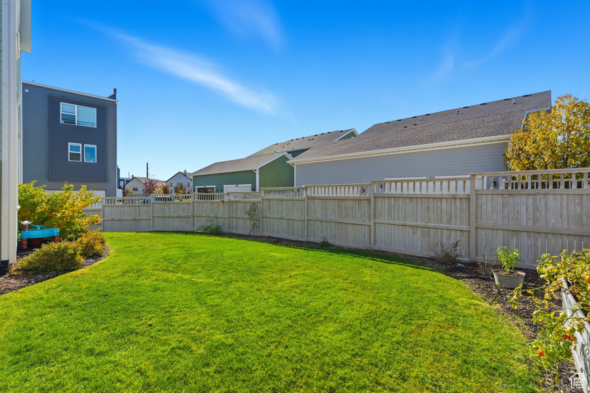 DAYBREAK - Residential