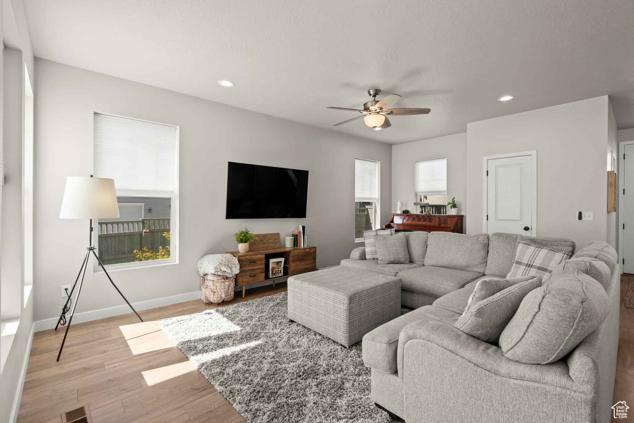 DAYBREAK - Residential