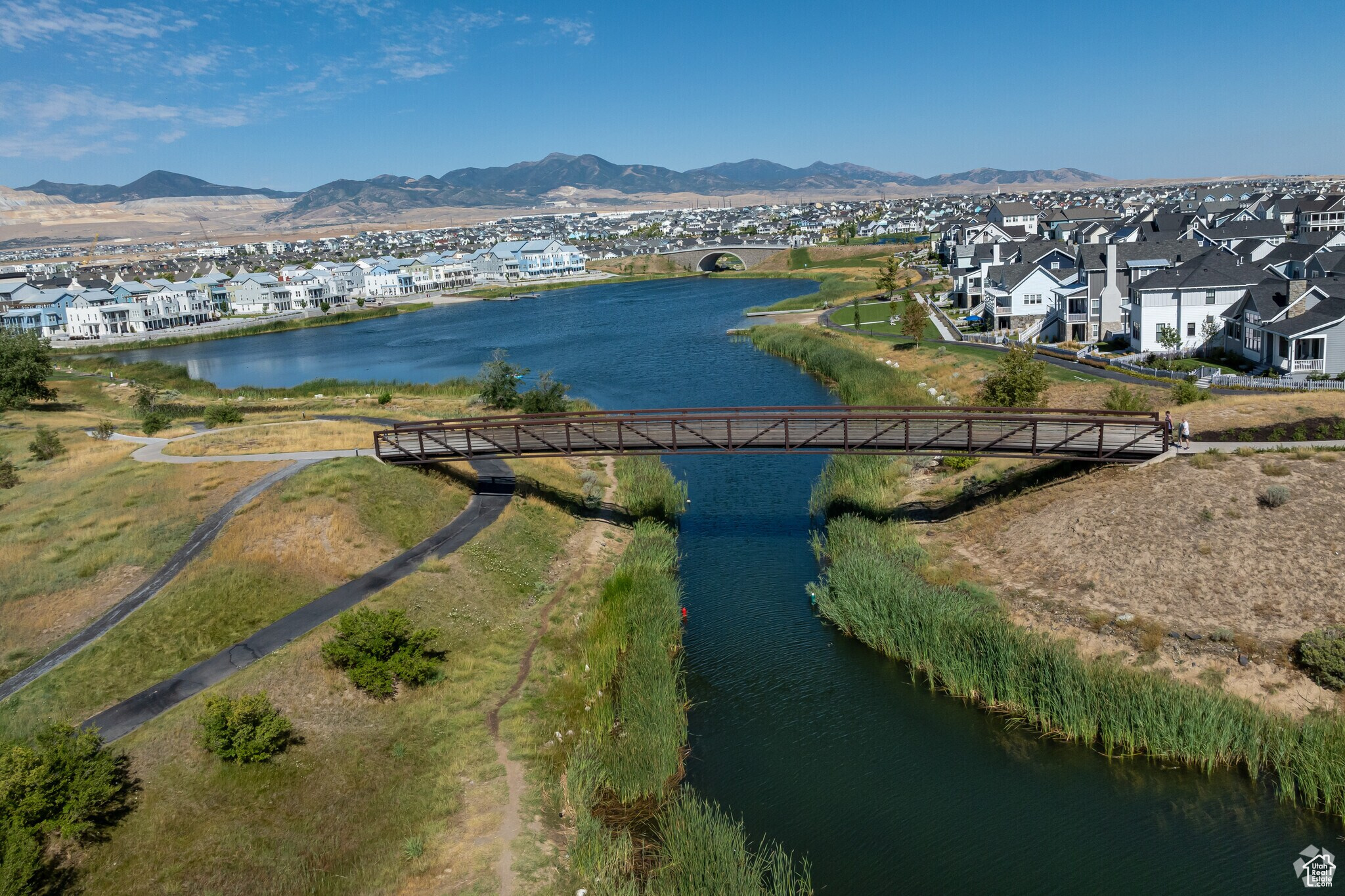 DAYBREAK - Residential