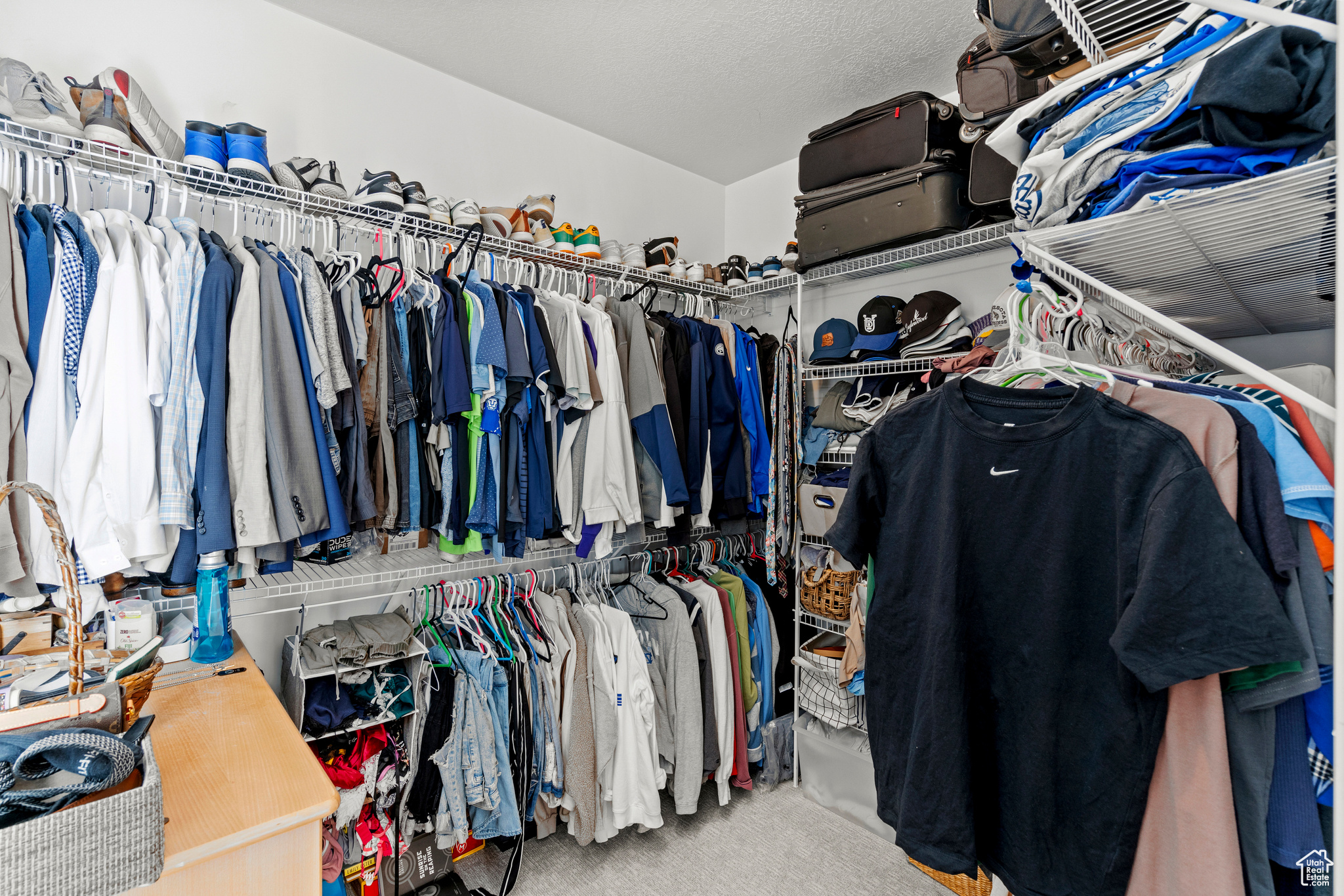 DAYBREAK - Residential