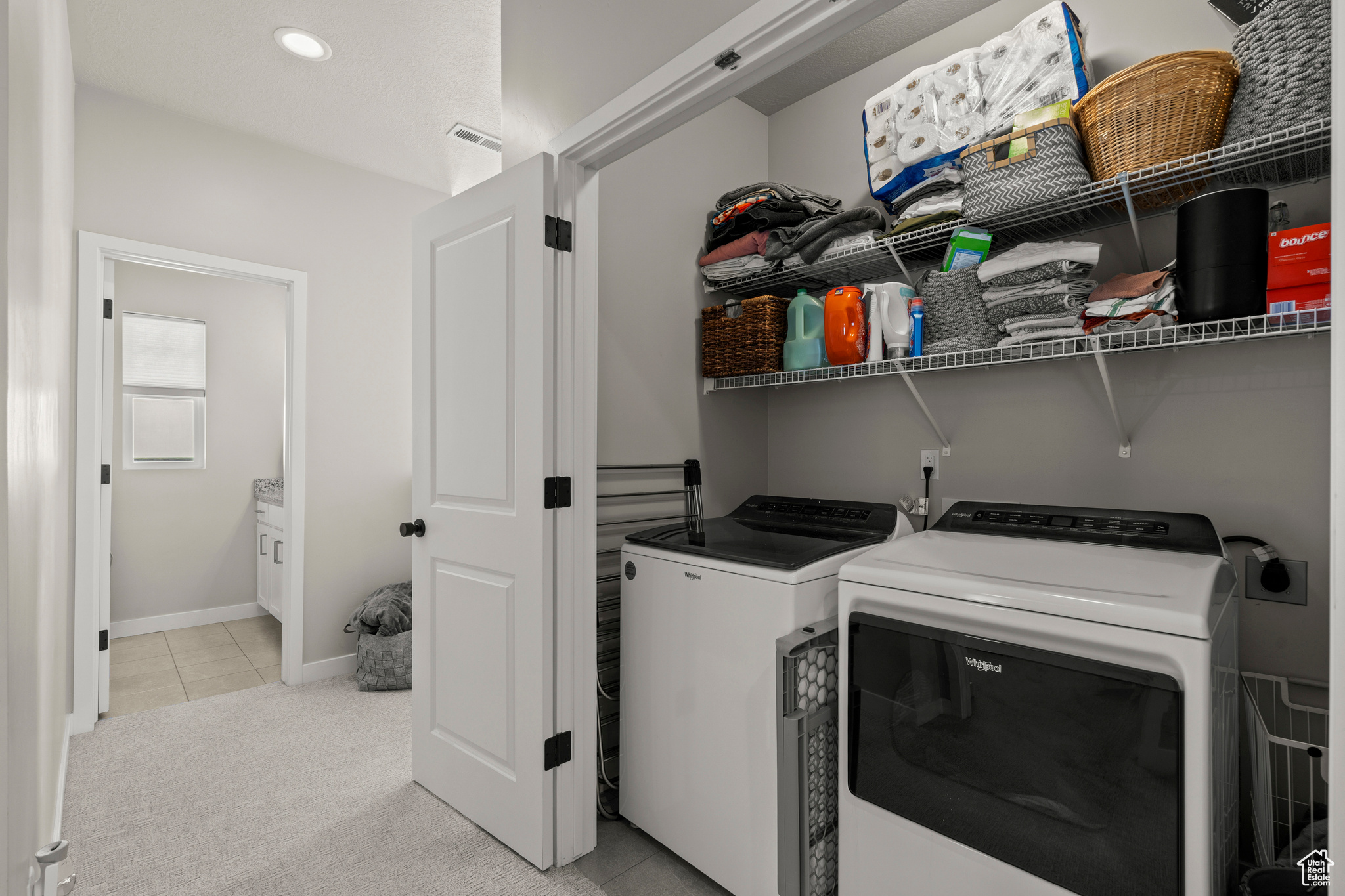 DAYBREAK - Residential