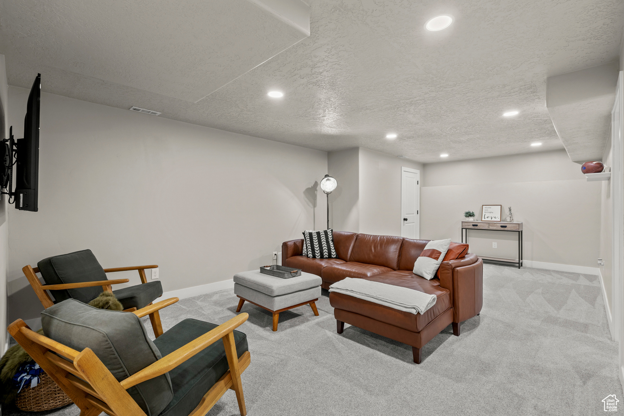 DAYBREAK - Residential