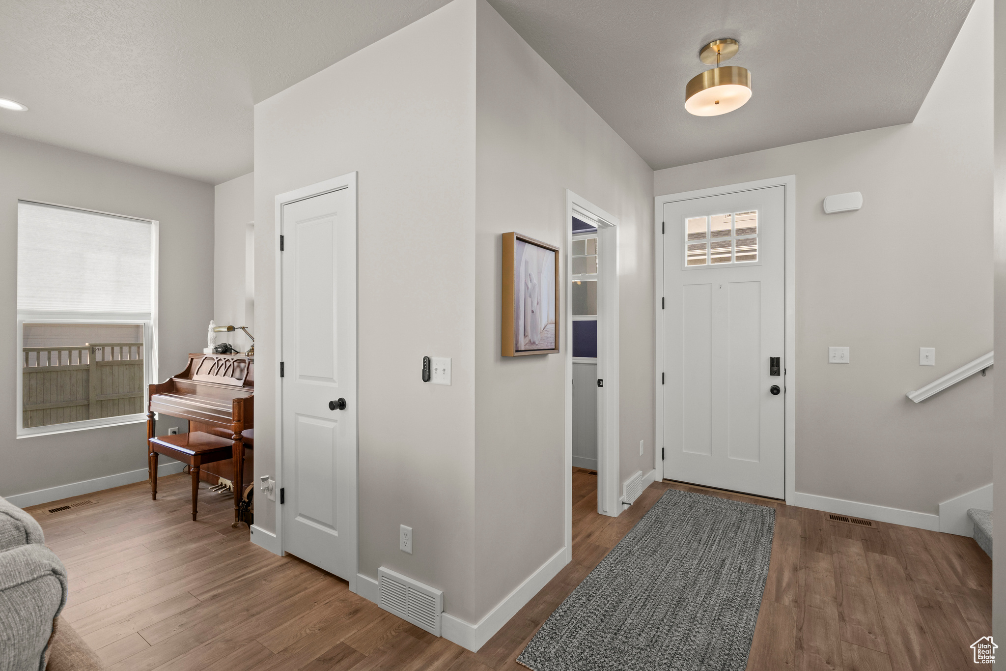 DAYBREAK - Residential