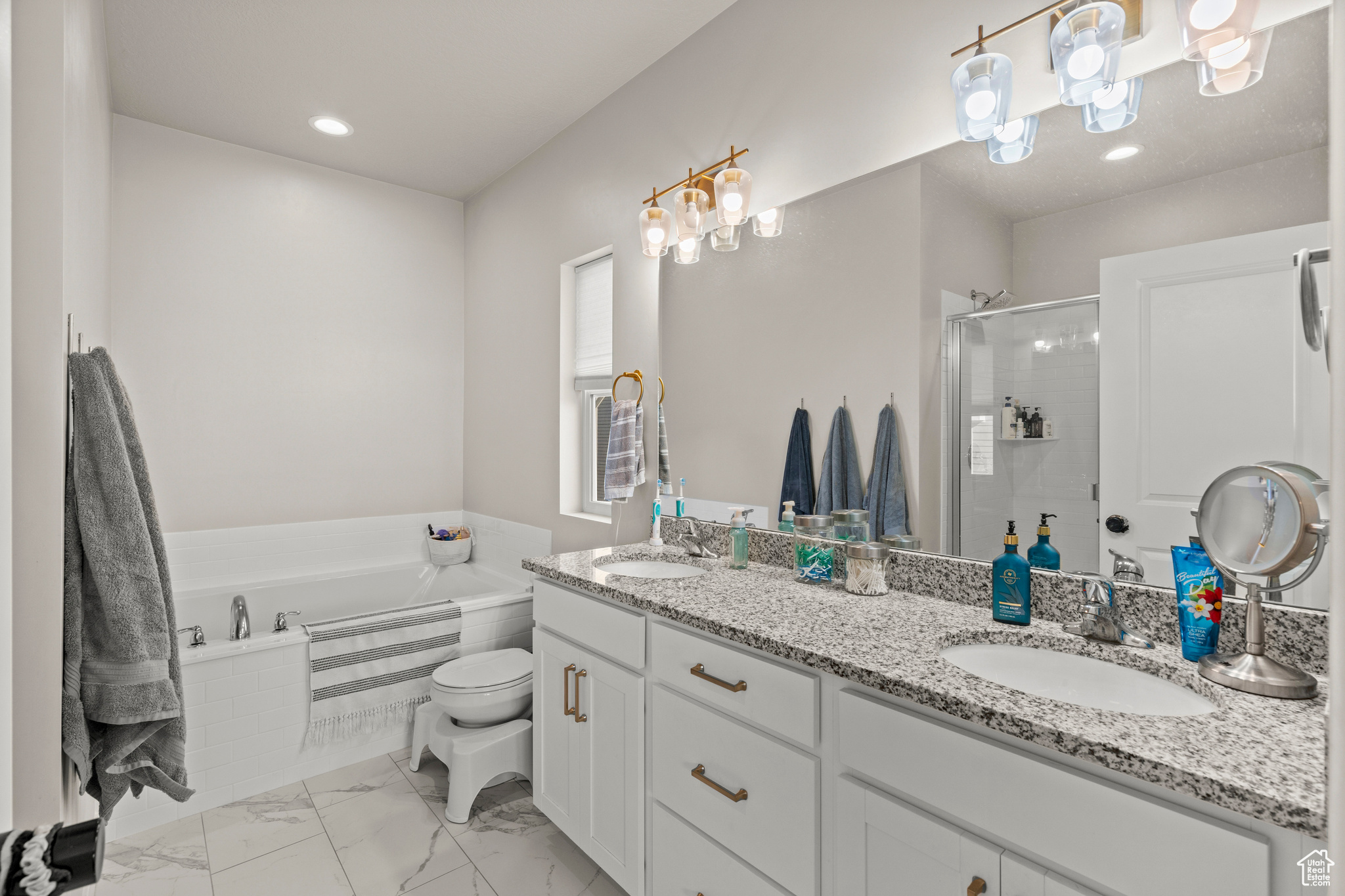 DAYBREAK - Residential